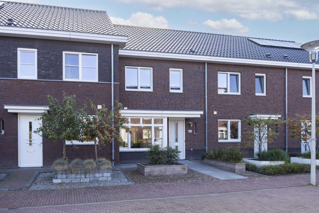 Tussenwoning te koop: Meester De Weertstraat 9, Oirschot