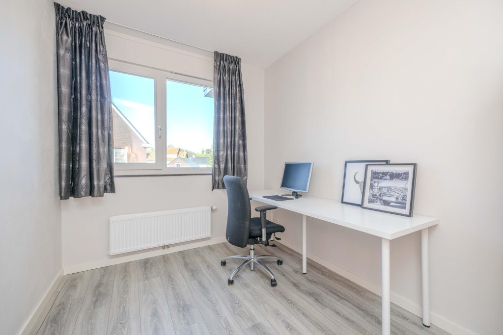 Tussenwoning te koop: Meester De Weertstraat 9, Oirschot